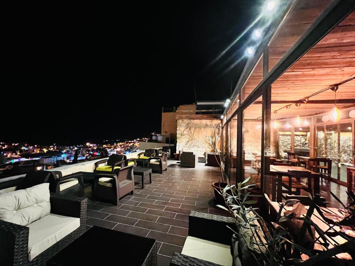 Ata Ali Hotel Wadi Musa Exterior foto